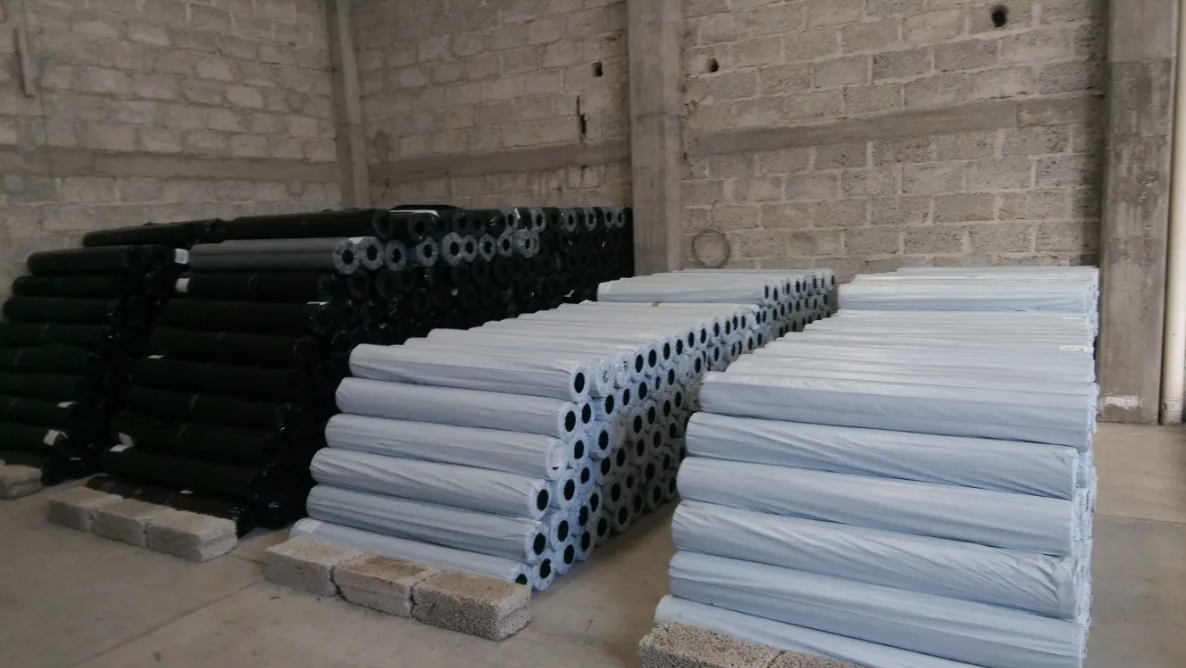 ACOLCHADO CAL90  1.20 X 100m LISO